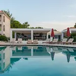 Bitzaro Grande Hotel & Suites