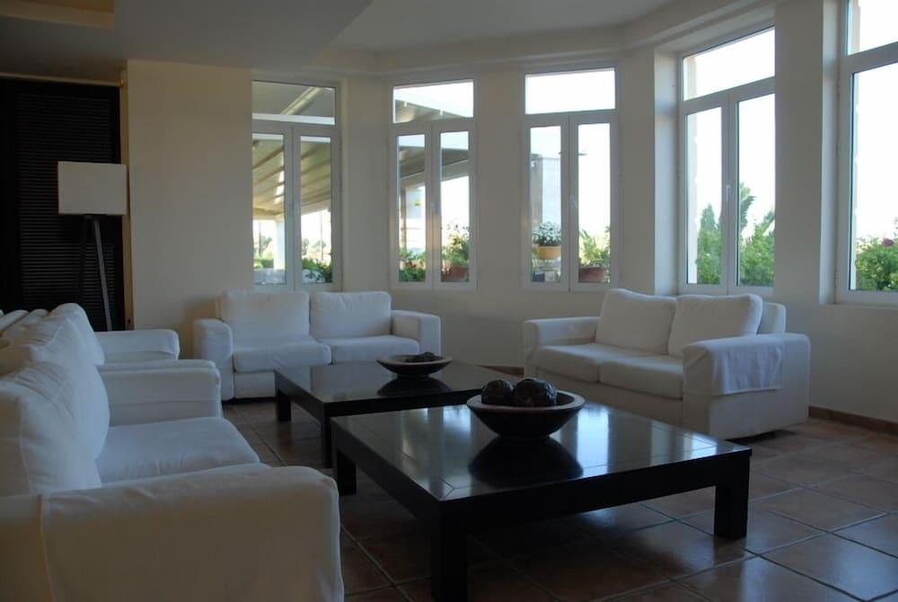 Hotell Bitzaro Grande &
